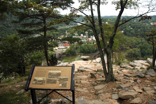 Maryland Heights Trail - Overlooking Harpers Ferry - River & Trail Outfitters