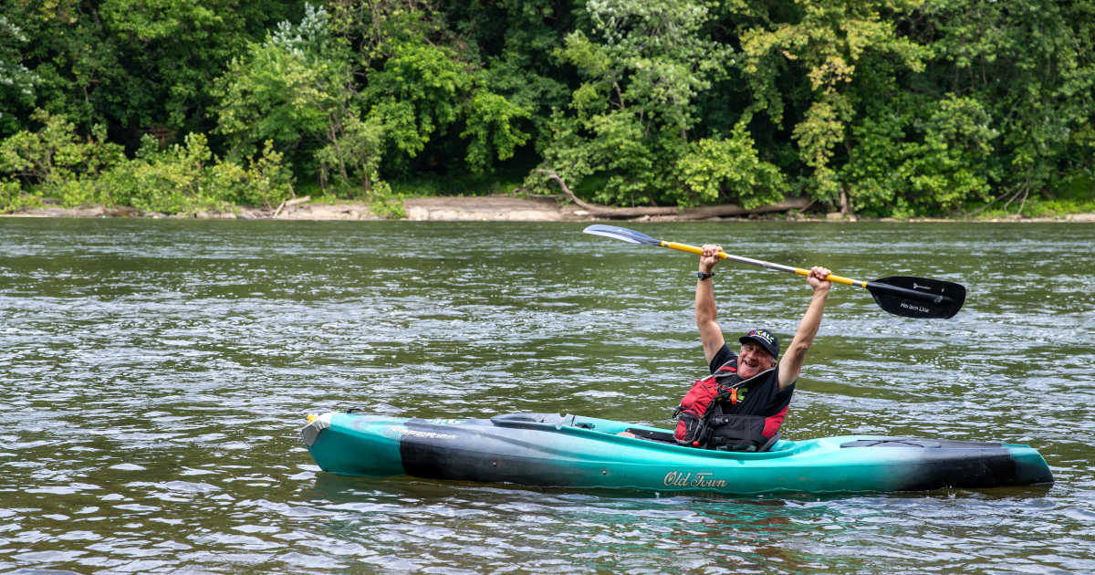 man kayaking the Potomac River