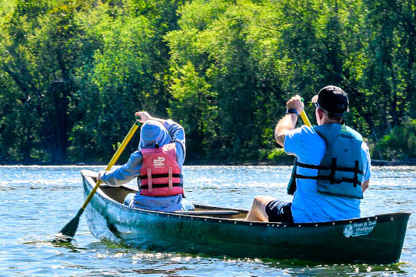 canoeing kid and man on the Potomac River